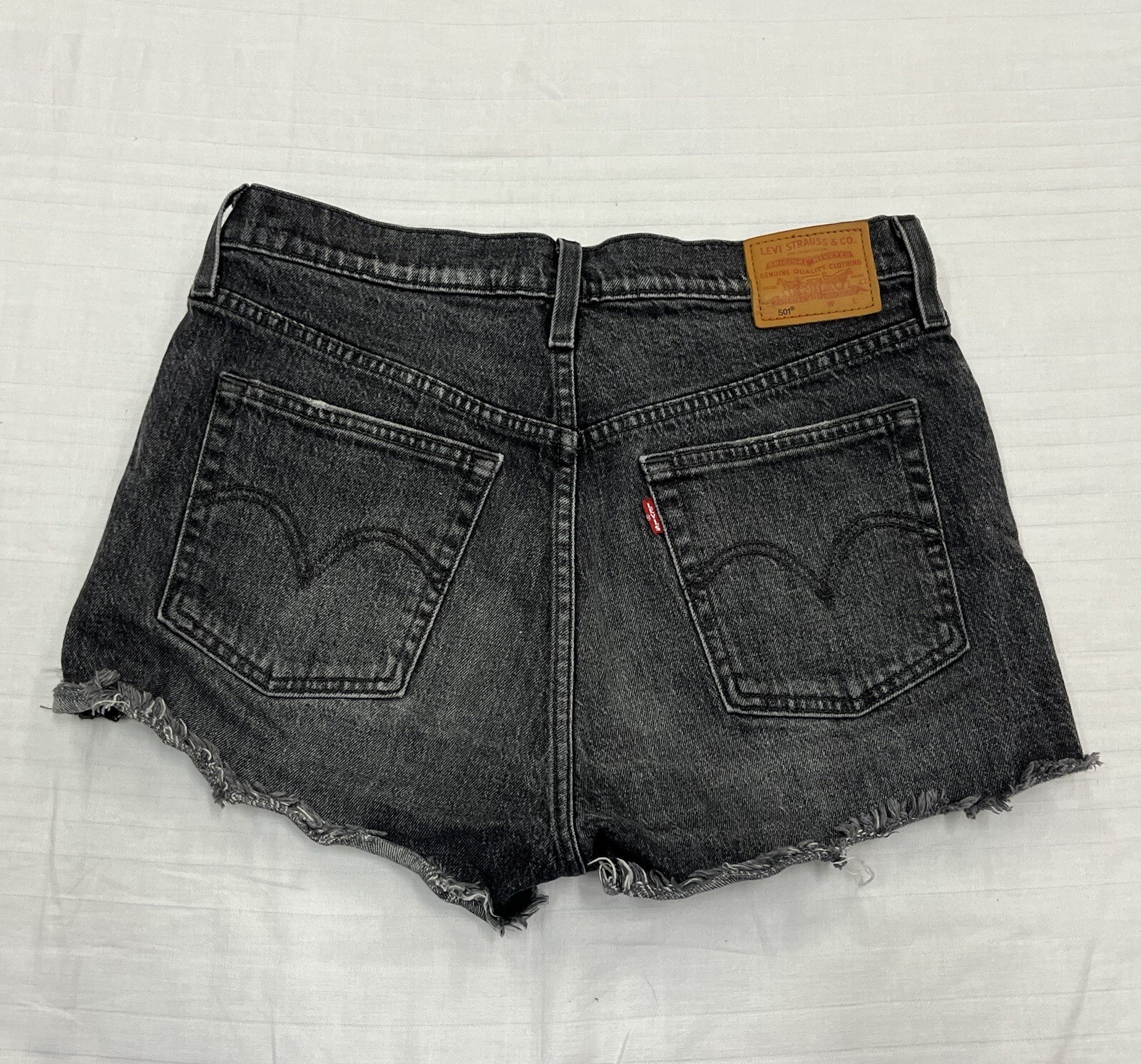 levis 501 womens denim shorts w29 in dark grey image 2