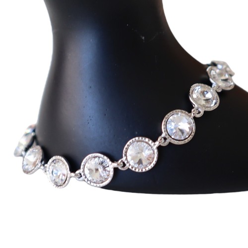 Bracciale Ted Baker cristallo tono argento con confezione regalo e sacchetto antipolvere - Foto 3 di 9
