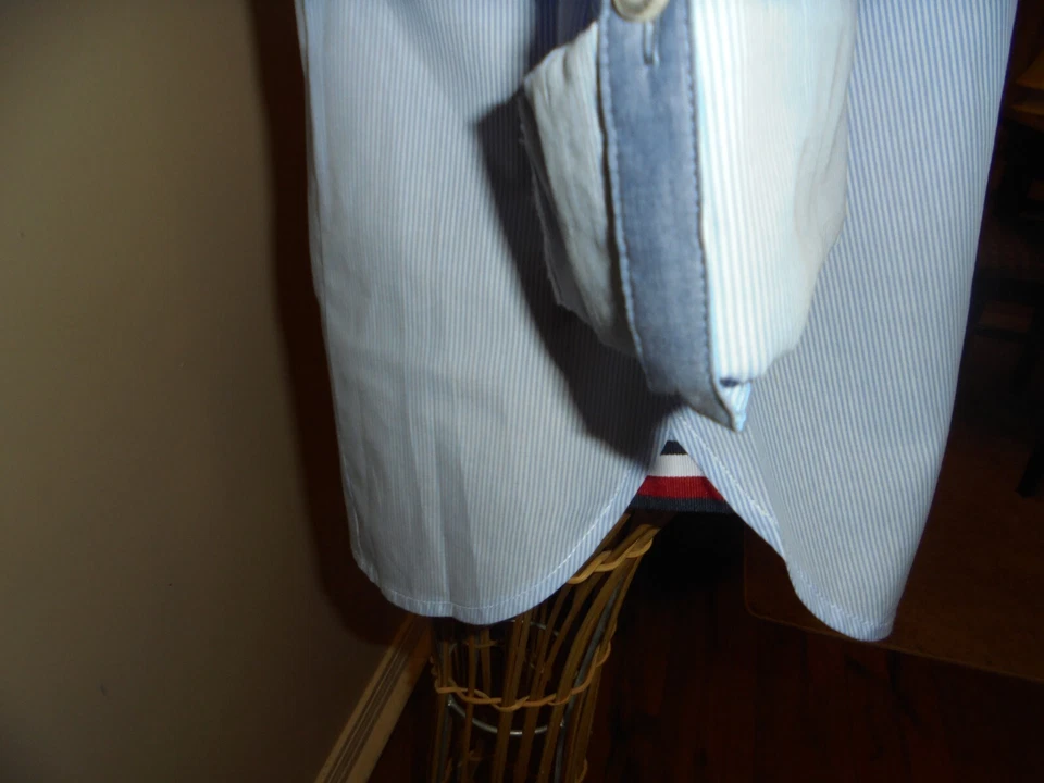 TOMMY HILFIGER  HERITAGE LIGHT BLUE SMALL STRIPS SHIRT -SIZE LARGE - Image 2 of 4