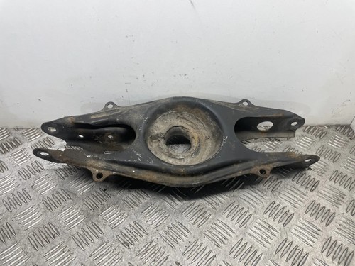 MERCEDES-BENZ C Coupe C204 Querlenker hinten links 2043502908 2.10 22541436