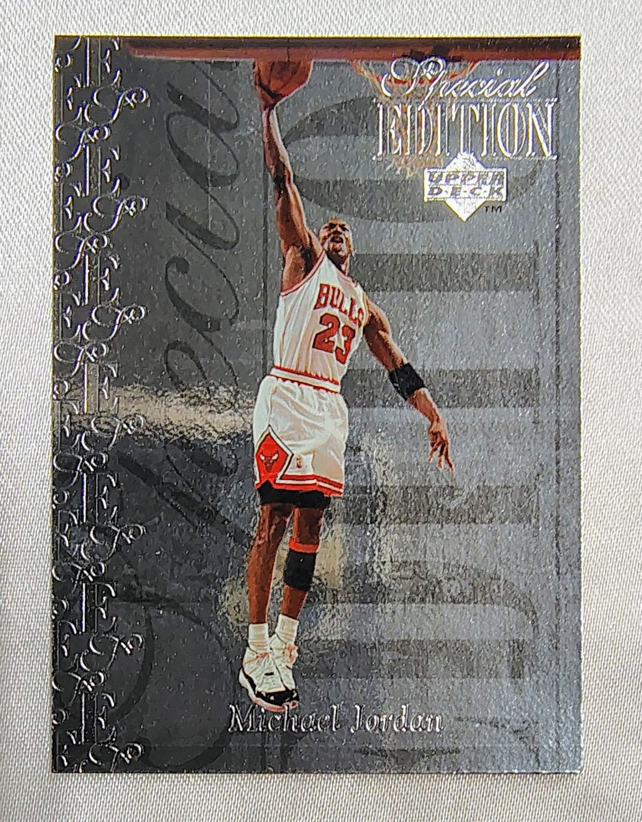 Michael Jordan 1995 Upper Deck Special Edition #SE100 Base Price