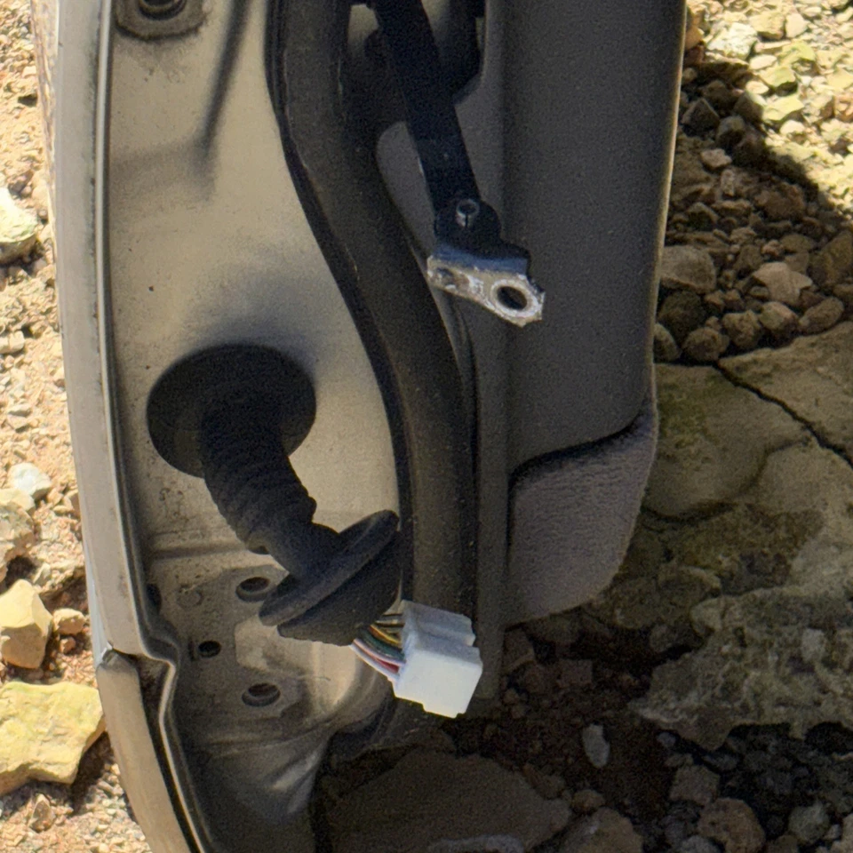 1995-2000 Lexus LS 400 Right Rear Passenger Door Shell Panel Assembly OEM Silver Foto 4 de 4