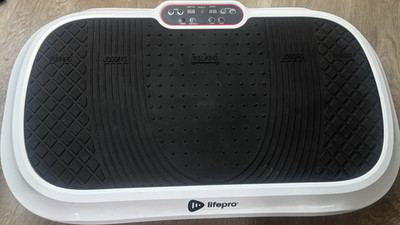 Lifepro Oscillating Vibration Platform Machine Black with Remote Control & Bands