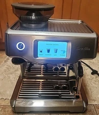 Breville Barista Touch BES880BSS Stainless Steel Espresso Machine