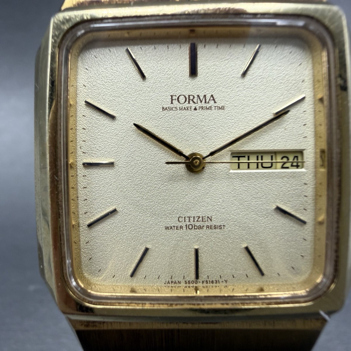 Citizen Forma Tank Watch Men 31mm Champagne Dial Gold Tone Daydate