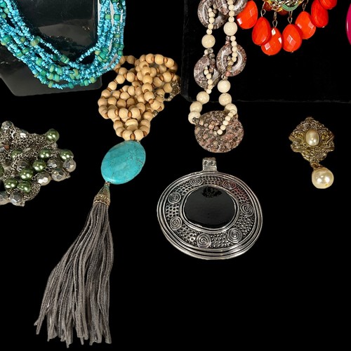 Estate Jewelry Lot Vintage To Now 16 Pieces All Good Wear - Picture 6 of 9
