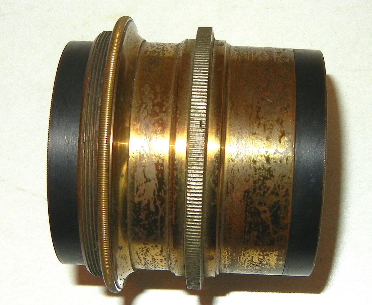 Voigtländer & Sohn - Wien / Braunschweig No. 28545 | Brass lens