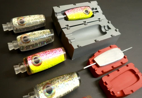 Two Mold Kit + 3D eyes for Large 250 g Trolling Lures for Tuna, Marlin, Dolphin