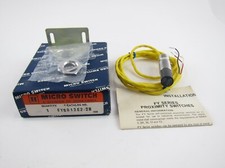 NEW Honeywell Micro Switch FYBD12E2-2 B Proximity Switch FYBD12E22B 