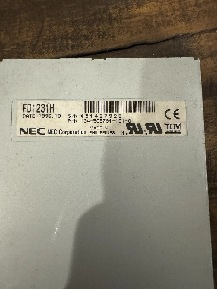 NEC FD123H 3.5 inch PC Floppy Drive for Vintage and Retro Computers - Image 3 of 3