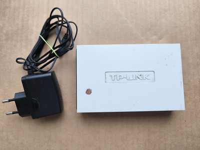 TP-LINK TL-SF1008D WHITE VER 5.2 10563701393 8-PORT 10/100Mbps DESKTOP SWITCH
