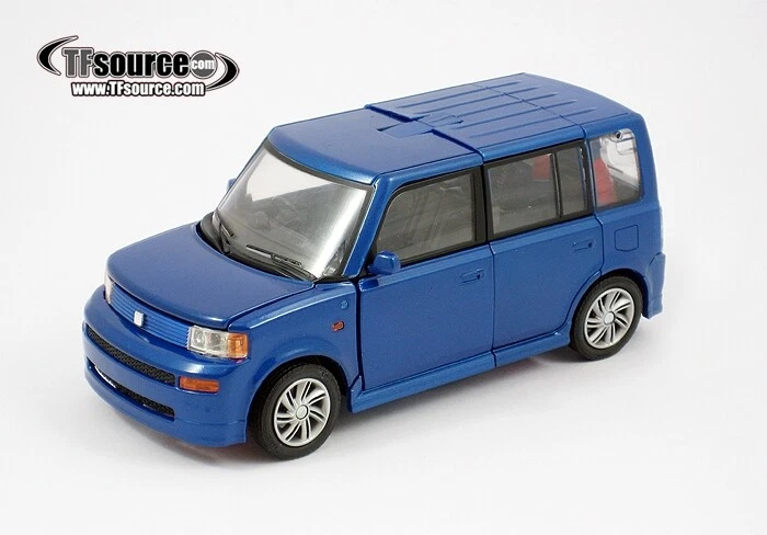 Takaratomy Transformers Binaltech BT-16 Skids Feat. Toyota BB X Version - Image 3 of 4