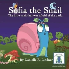 Sofia the Snail  - The little snail that was afraid of the dark (Kobys  - GOOD