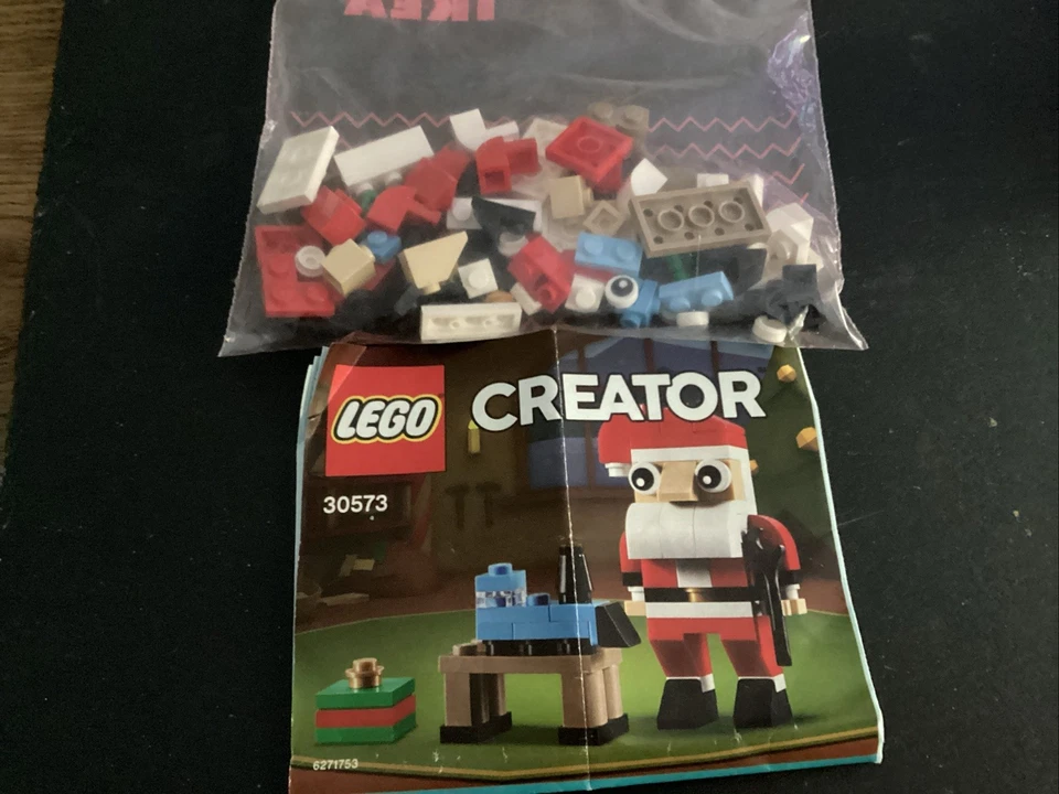 LEGO 30573 Santa, photo 1 of 3