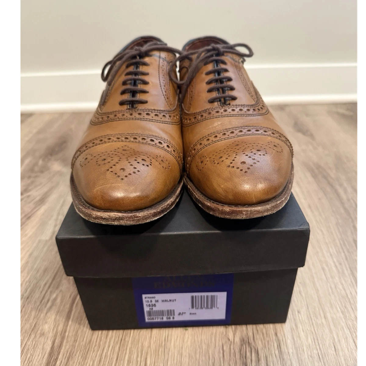 Allen Edmonds Extra Wide (EE +) Dress Shoes for Men for sale 