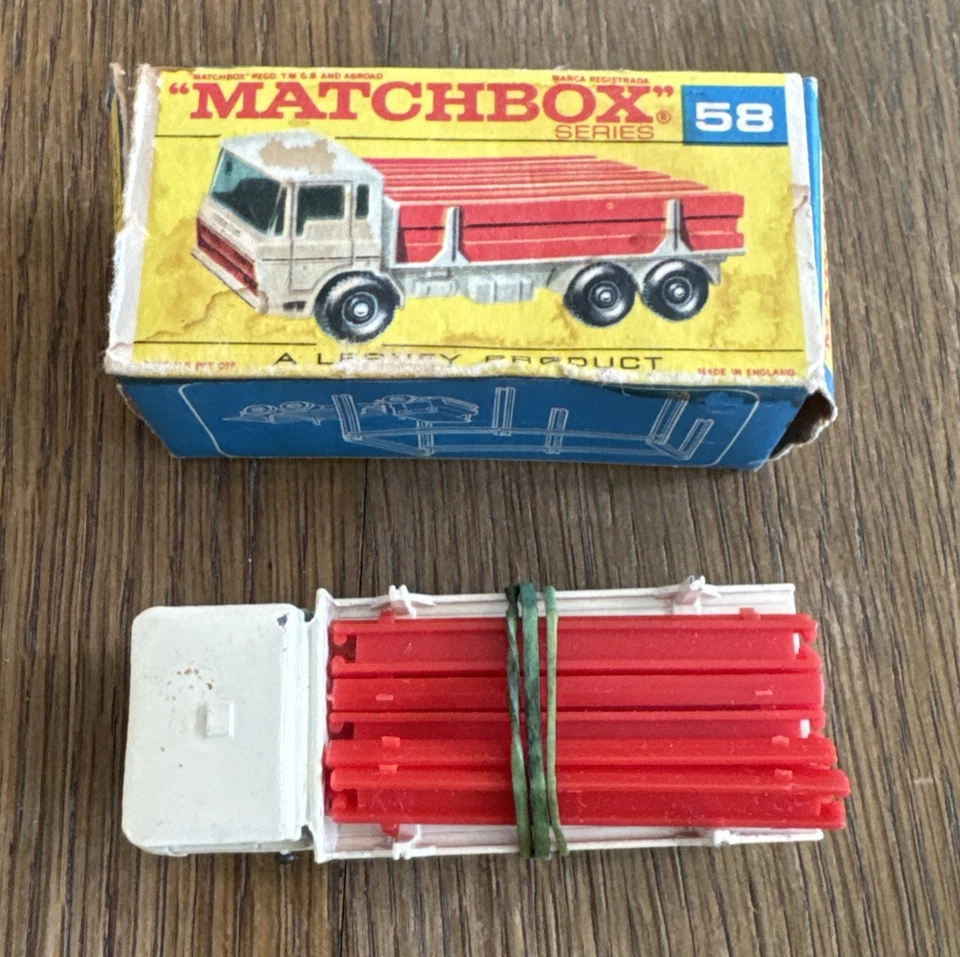 LESNEY MATCHBOX SERIES, 1968, NEW MODEL #58 D.A.F. GIRDER TRUCK, NEW IN BOX Engl - Image 2 of 4