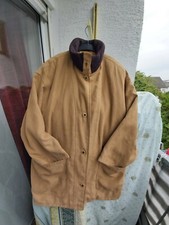 schöne leichte Jacke 44/46 in Wildlederoptik Fb. beige