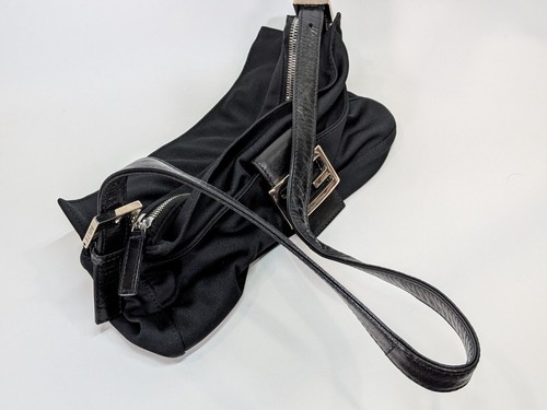 FENDI Mamma Baguette Shoulder Bag Black - Picture 17 of 17