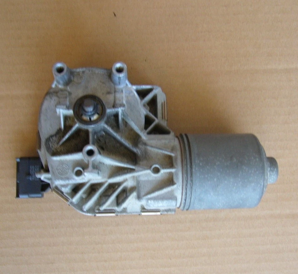 PEUGEOT 308 2008-2013 FRONT WIPER MOTOR 0390241869 | eBay 