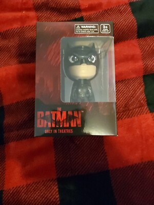 2022 The Batman Movie Bobble Head Figure  DC Exclusive Robert Pattison