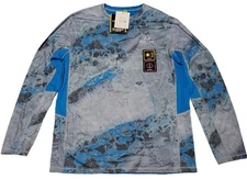 Realtree Wav3 Mens Gray Blue Reversible Long Sleeve Performance Fishing Shirt