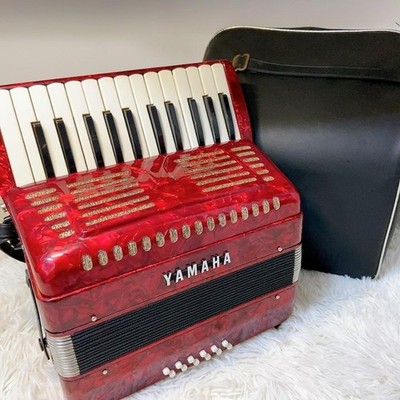 YAMAHA 赤 アコーディオン 25鍵盤　8905 Yamaha Red Accordion 25 Keyboard 8905 Instruments Music
