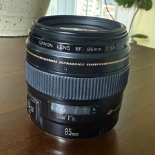Canon EF 85mm f/1.8 Telephoto Lens USM Auto/Manual Focus 58mm Filter