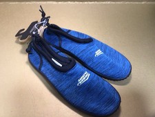 Water Socks Size 7 Blue Shoes NEW.