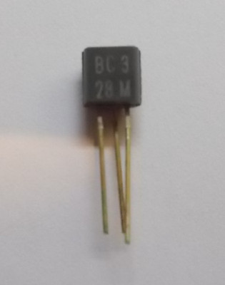 Fairchild Semiconductor, Epitaxial Silicon Transistor, BC 328. #B-476-21