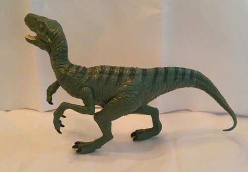 Jurassic World Park Titan Velociraptor Raptor Charlie - Picture 3 of 4