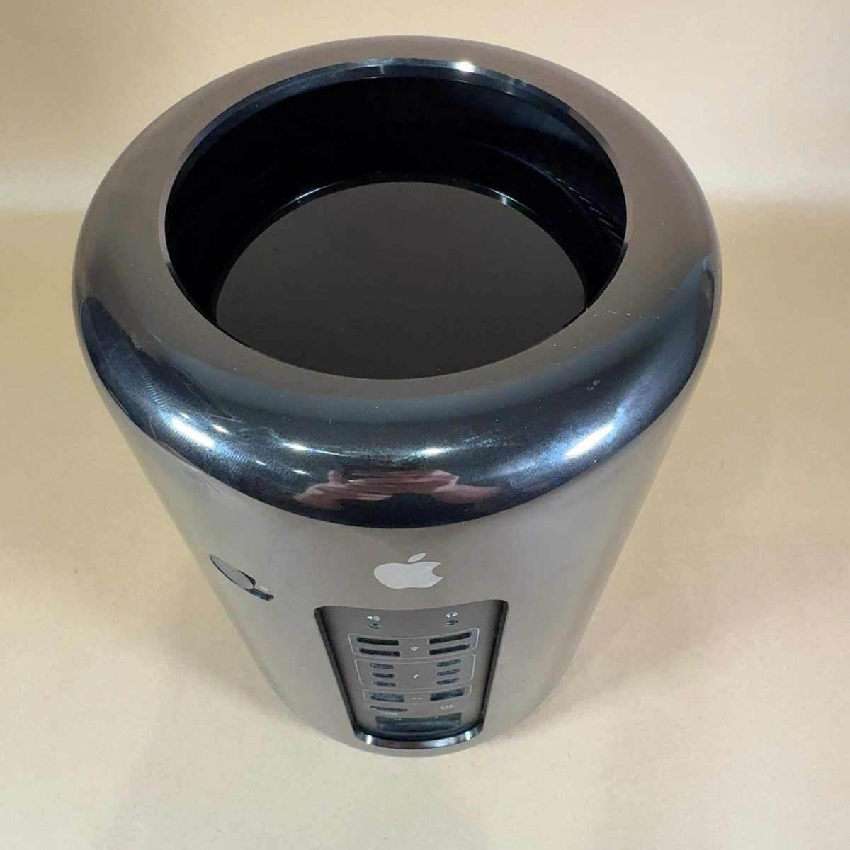 Apple Mac Pro A1481 Desktop - ME253LL/A (October, 2013) for