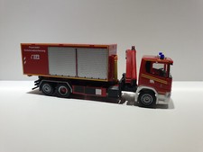 Herpa Scania CG 17 WLF m Kran Feuerwehr, München FW 9 AB Verkehrsabsicherung