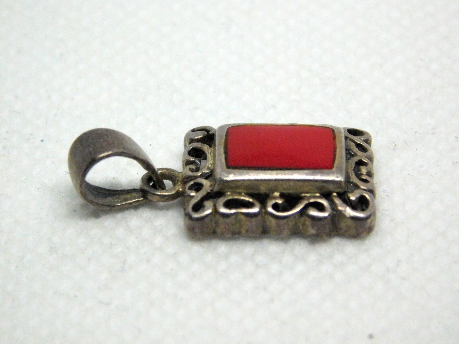 Sterling Silver Rectangular Red Enamel Pendant 92… - image 6