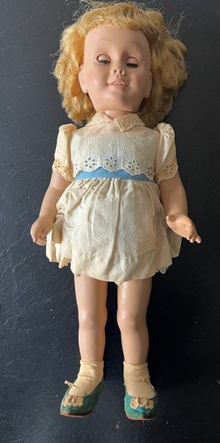 Original Vintage Chatty Cathy Doll with Original Pull string but BROKEN VOICEBOX - Picture 2 of 23