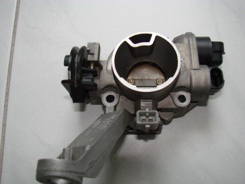 Drosselklappe für Renault Clio Typ 2 1.2 L 58 PS - Bild 7 von 7