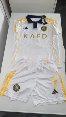 Maillot de foot Al NASSR “7 RONALDO ”,neuf.7/8 ans - Photo 1/3