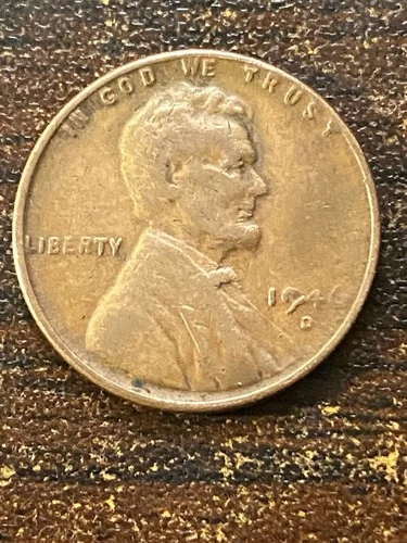 1946 d wheat cent a very fine coin wiyh a date print error on the 9