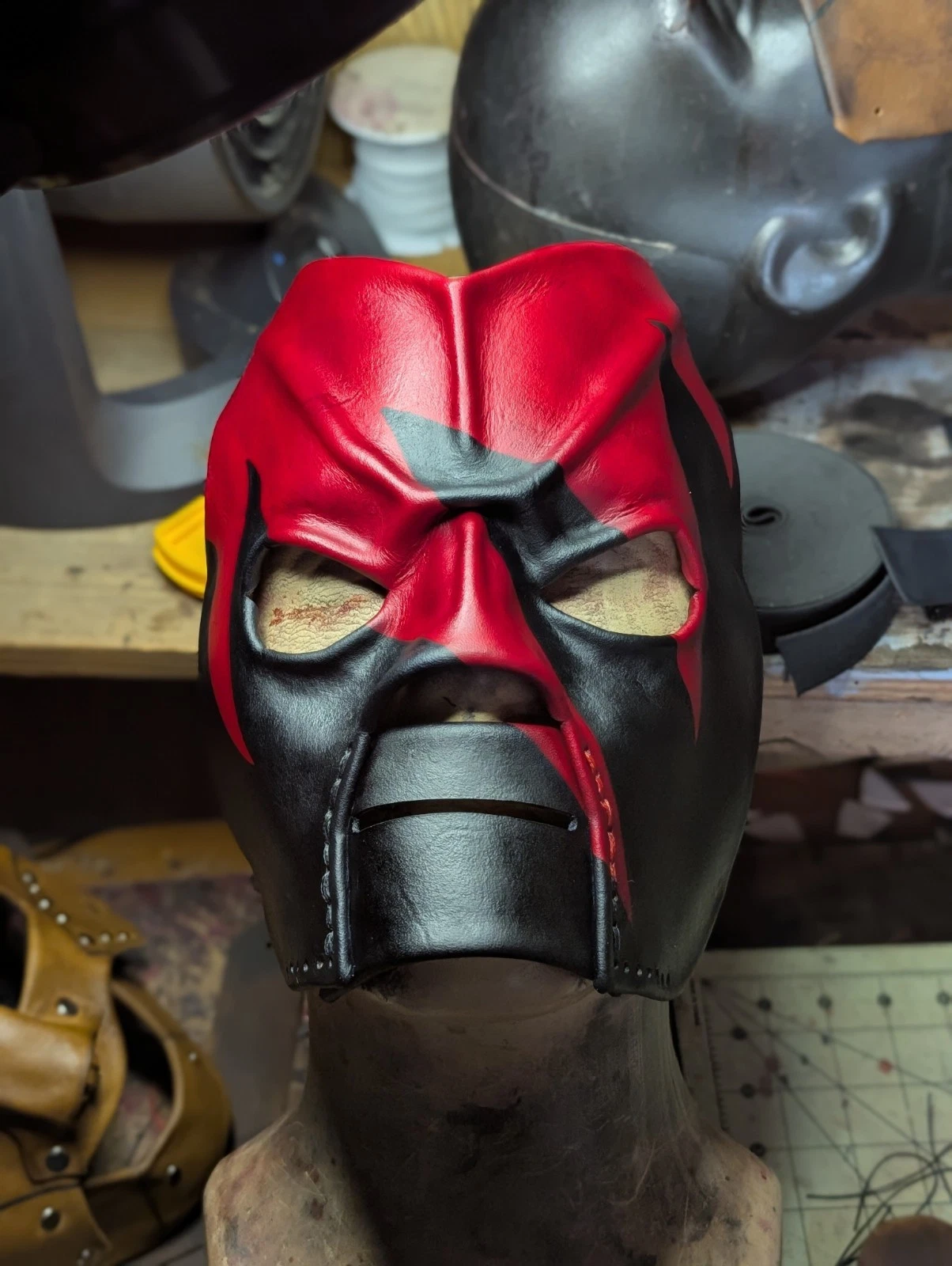 WWE 2002 " Big brother" Custom Wrestling Mask Replica Kane*Made to Order*