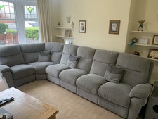 La-Z-Boy Recliner Corner Sofa Adjustable and comes with a speaker  PICK UP ONLY 