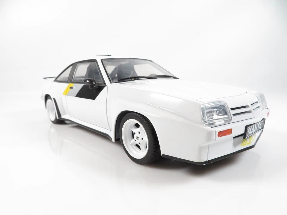 1:18 Revell Opel Manta 400 homologation car W61-33 - Bild 4 von 4