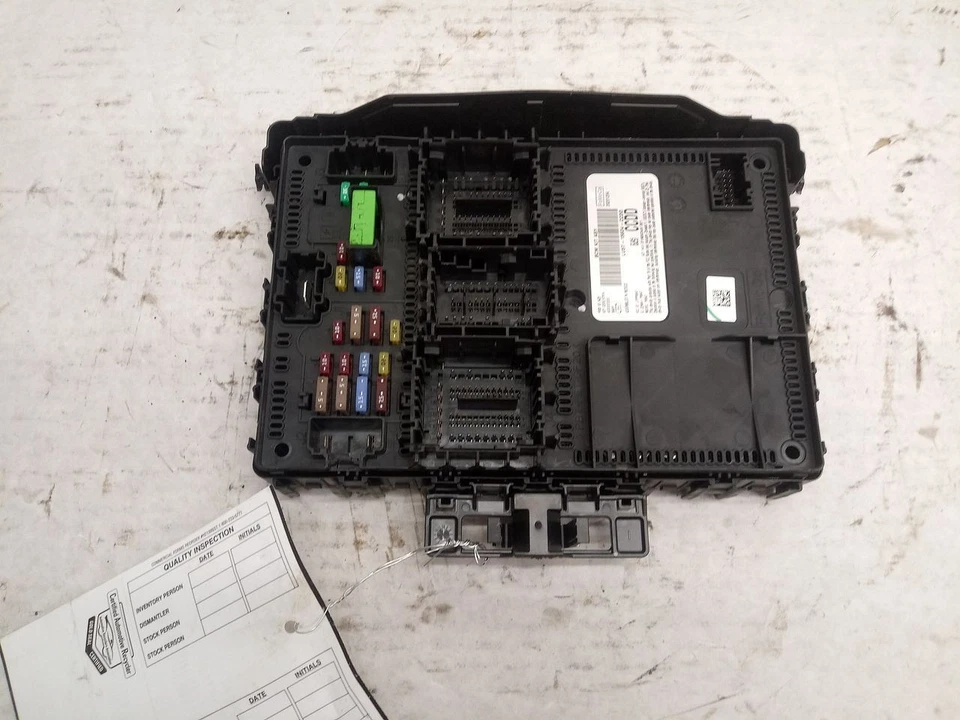 2020 Ford Escape Body Control Module Chassis BCM 3021058 - Image 2 of 4