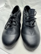 Dance Now Bloch children  s tap shoes, Size 1 M