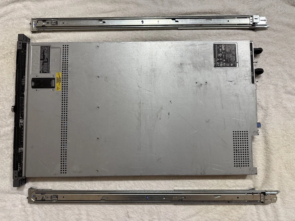 Dell PowerEdge R610 | 2x: Xeon E5640 4C/8T @ 2.66GHz | 8 GB RAM | 2x: 1TB HDD - Image 3 of 4