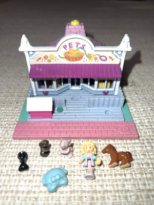 Vintage 1993 Polly Pocket Pet Shop Polyville Bluebird Playset 1 Doll 4 Animals