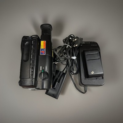 Sony Handycam Video 8 10X variabel zoom CCD-TR330E pal