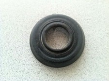 2000-2006 BMW 325xi 325i 330i 330Ci E46 ~ WIPER LINKAGE UPPER DAMPER RING			