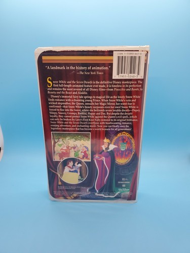 Walt Disney's Masterpiece Snow White & The Seven Dwarfs VHS. - Picture 3 of 4