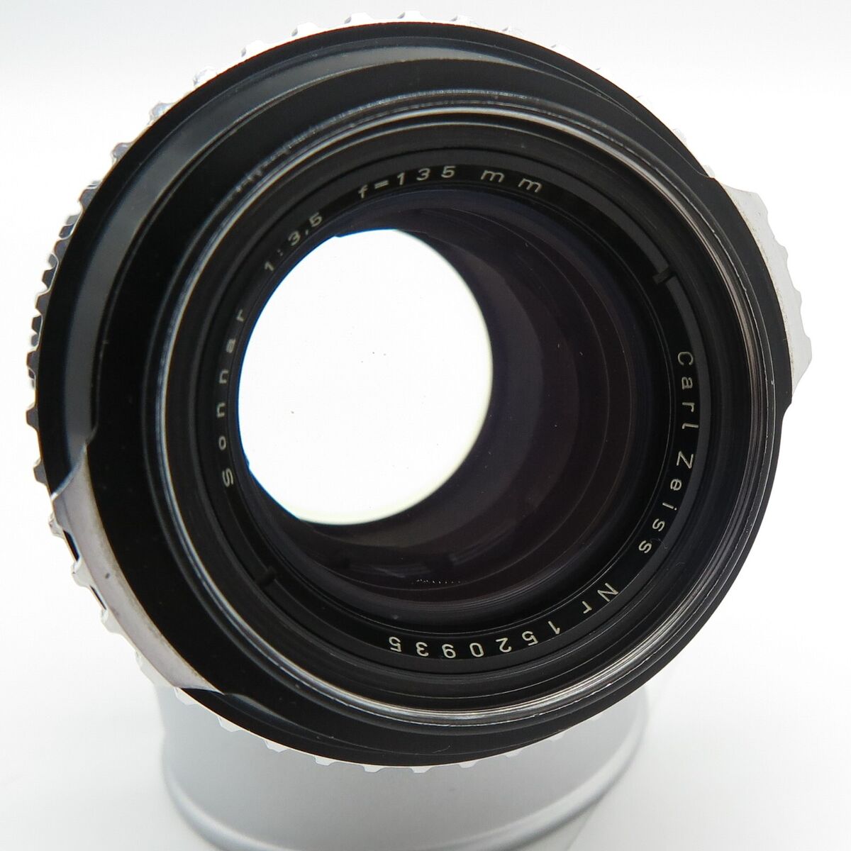 Carl Zeiss Sonnar f/3.5 135mm for Hasselblad 1600 & 1000F Carl Zeiss Sonnar f/3.5 135mm for Hasselblad 1600 & 1000F