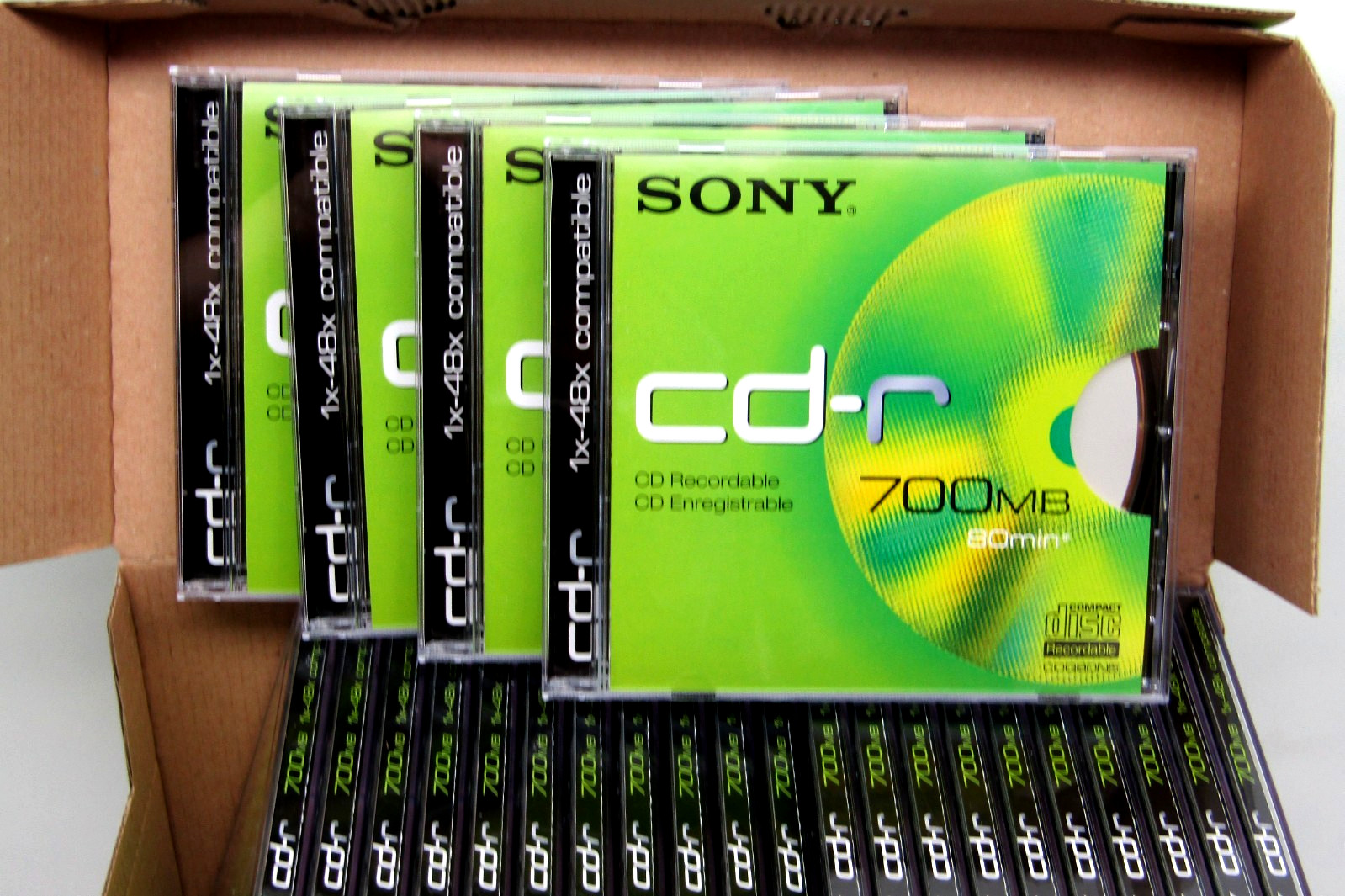 25 x Sony CD-R 80 CDQ80N5 Recordable Blank CDR Disc 80MIN / 700MB Full Box Of 25