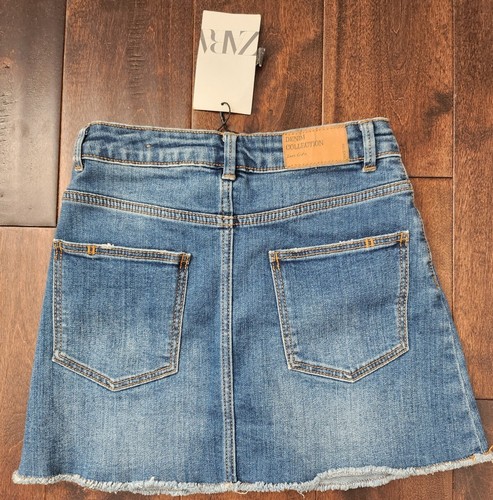 Zara Girls Mini Skirt Size 10 Blue Denim 5-Pocket Distressed - Picture 4 of 4